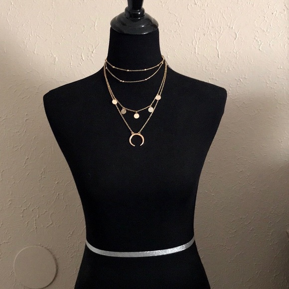 ☀️NEW☀️Triple Threat Necklace - Picture 2 of 6